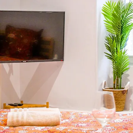 Chouette Apartment